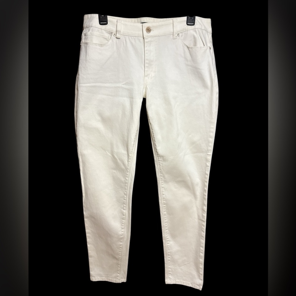 Women’s White House Black Market High Rise Skinny White Jeans Size - 12R